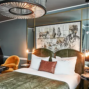Sir Savigny Hotel, Part Of Sircle Collection מלון