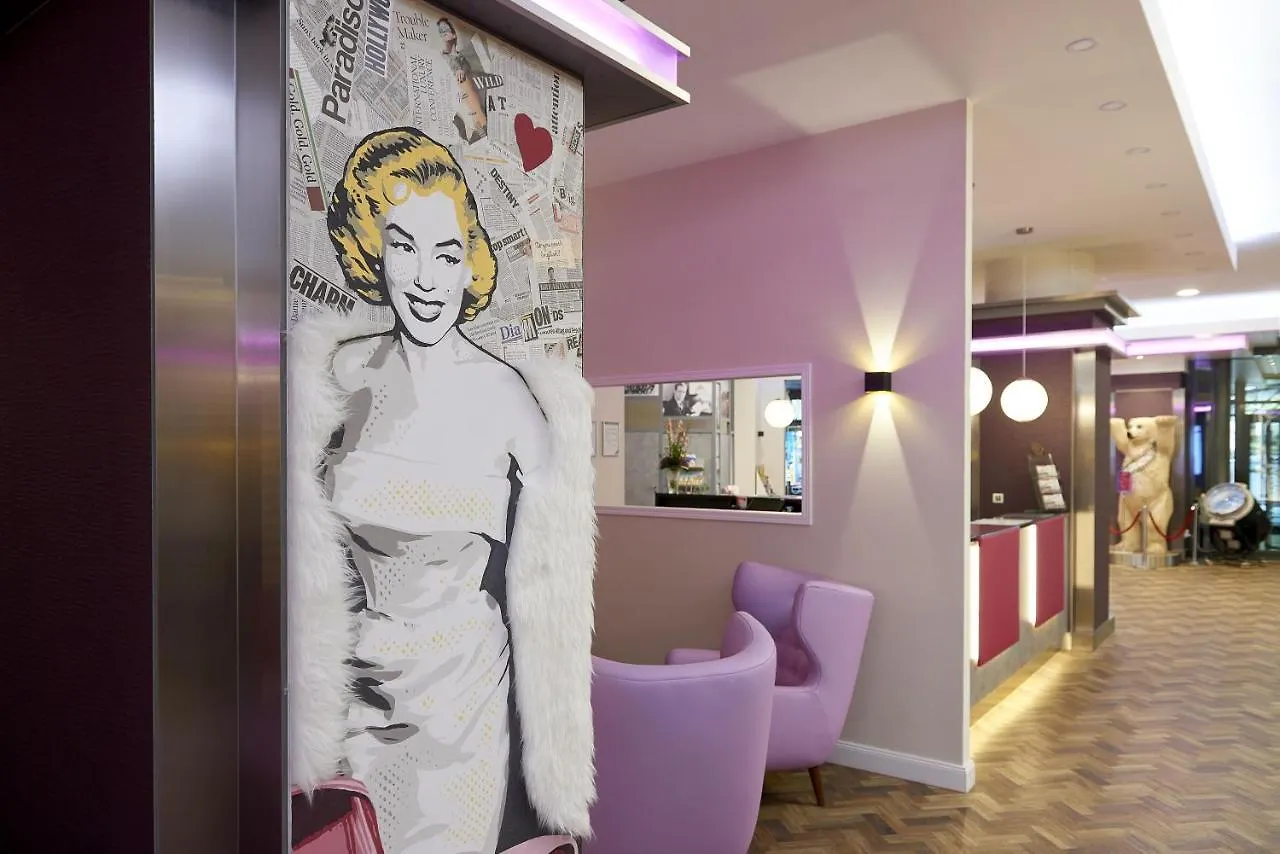 Hollywood Media Hotel Am Kurfuerstendamm Berlin Germany