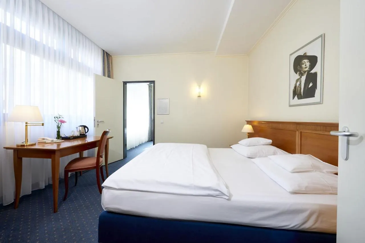 Hollywood Media Hotel Am Kurfuerstendamm Berlin