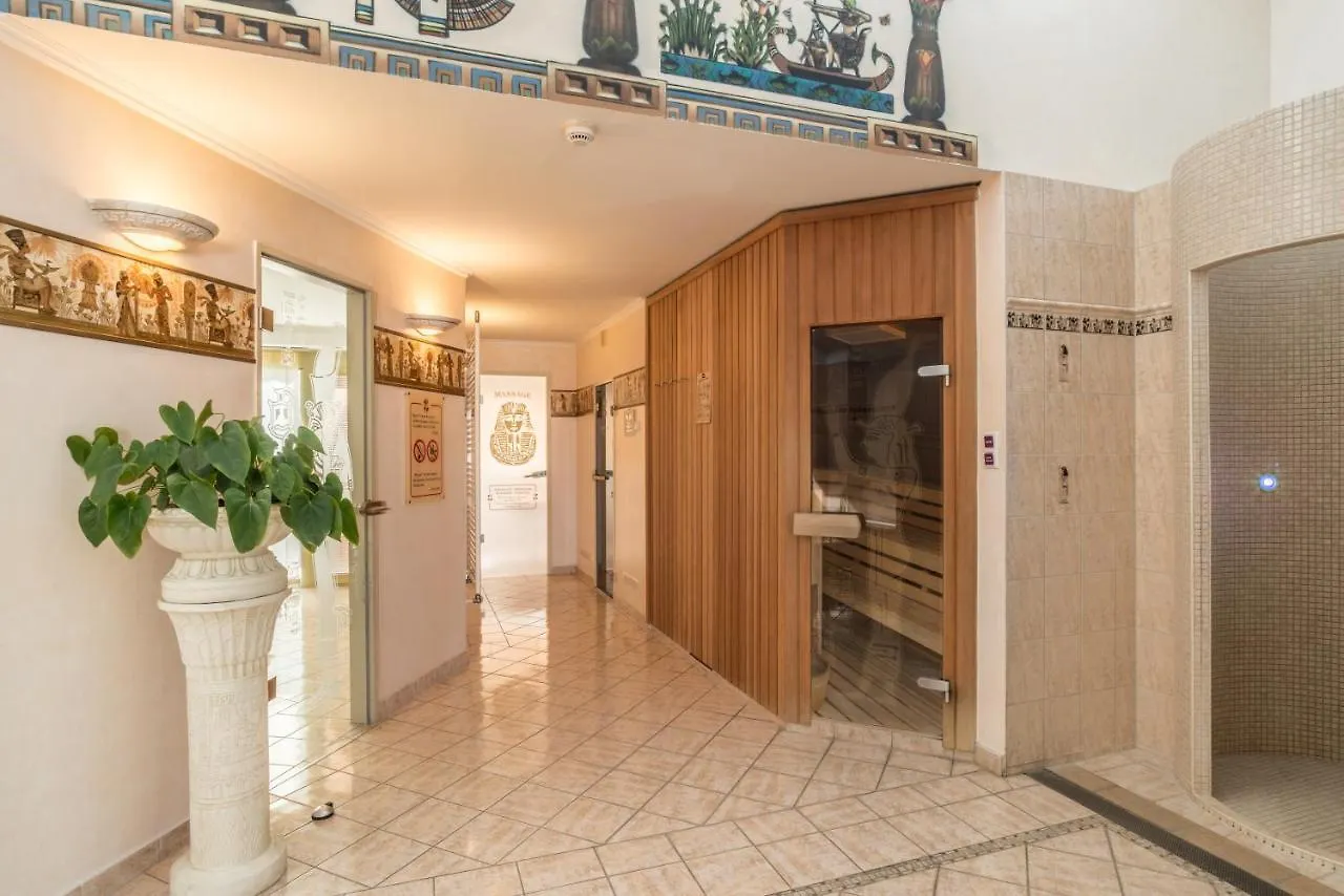Hollywood Media Hotel Am Kurfuerstendamm Berlin